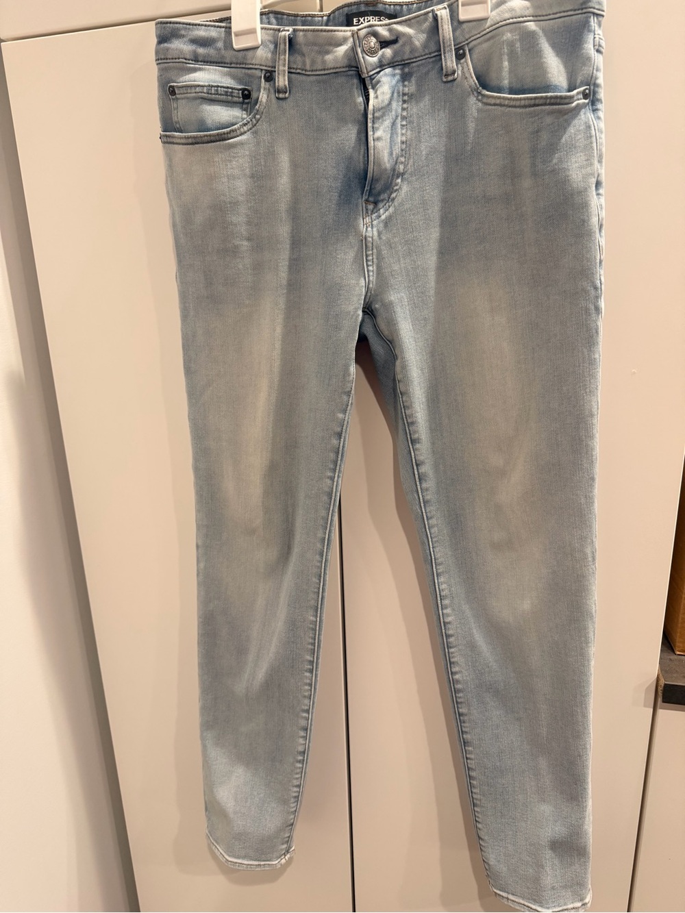 Express Men’s Light Blue Skinny Jeans